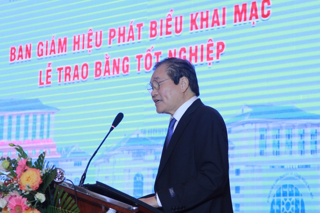 Sinh viên Y khoa được tuyển đầu vào 18 điểm, chất lượng đầu ra thế nào? - 2 Sinh viên Y khoa được tuyển đầu vào 18 điểm, chất lượng đầu ra thế nào? - 2