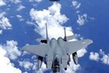 "Phi cơ chiến đấu Bình Nhưỡng áp sát không phận Hàn Quốc"