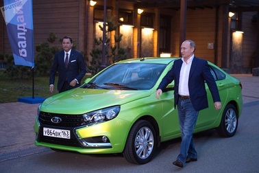 Chiêm ngưỡng các “xế hộp” của Tổng thống Putin qua năm tháng