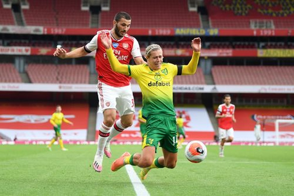Arsenal 4-0 Norwich: Aubameyang được tặng hai bàn thắng - 4 Arsenal 4-0 Norwich: Aubameyang được tặng hai bàn thắng - 4