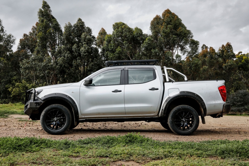 Nissan Navara 2021 xuất kích, sẵn sàng đấu với Ford Ranger - 55 Nissan Navara 2021 xuất kích, sẵn sàng đấu với Ford Ranger - 55