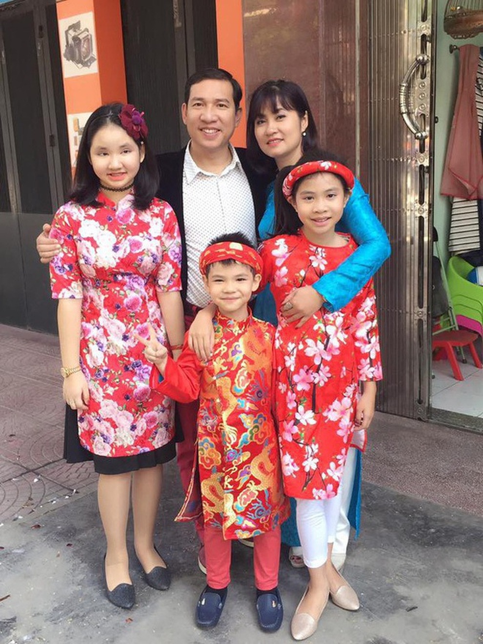 Tình hình sức khỏe của NSND Công Lý và bố diễn viên Thanh Bi - 9 Tình hình sức khỏe của NSND Công Lý và bố diễn viên Thanh Bi - 9