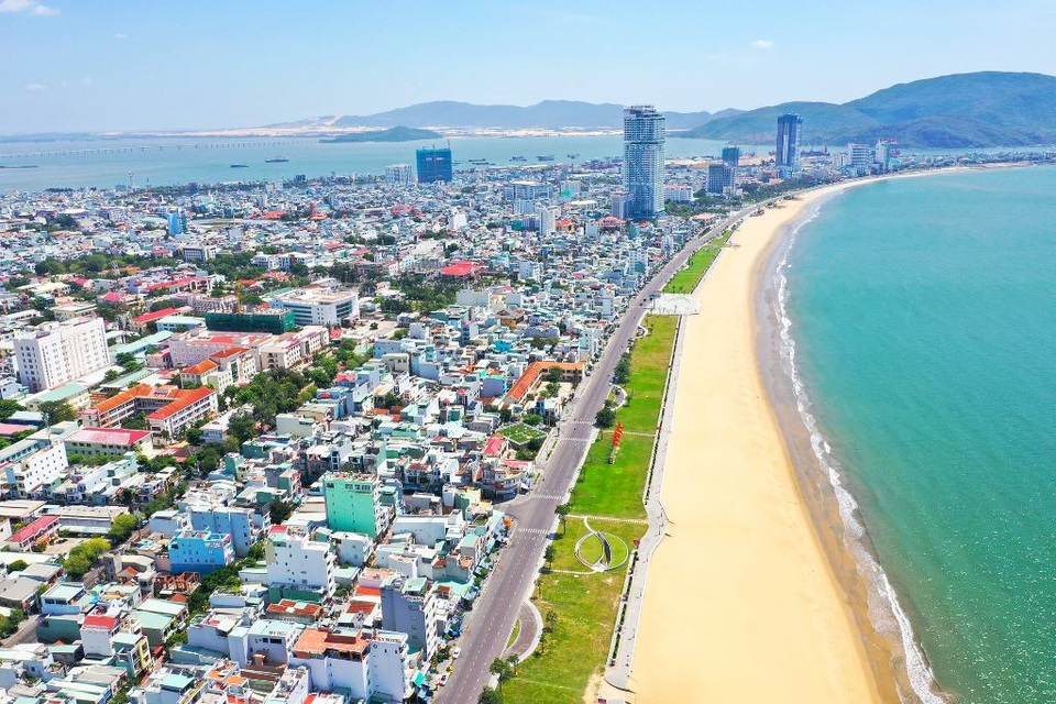 Bình Định đưa Quy Nhơn trở lại vị trí cảng biển hàng đầu miền Trung - 4