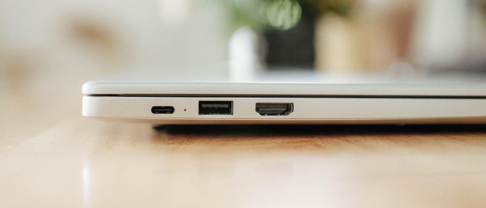 Trên tay Huawei MateBook D 15 - laptop đẹp và mạnh mẽ, giá 15,99 triệu đồng - 11 Trên tay Huawei MateBook D 15 - laptop đẹp và mạnh mẽ, giá 15,99 triệu đồng - 11
