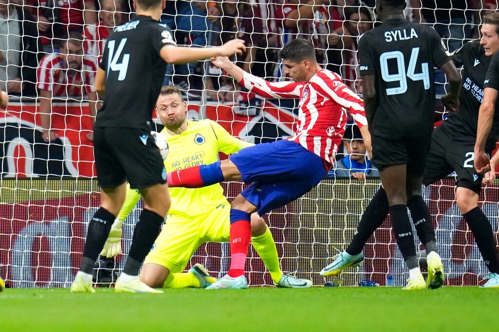 Griezmann và Morata gây thất vọng, Atletico lâm nguy - 4 Griezmann và Morata gây thất vọng, Atletico lâm nguy - 4