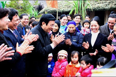 Chủ tịch nước thăm Khu di tích quốc gia Tân Trào