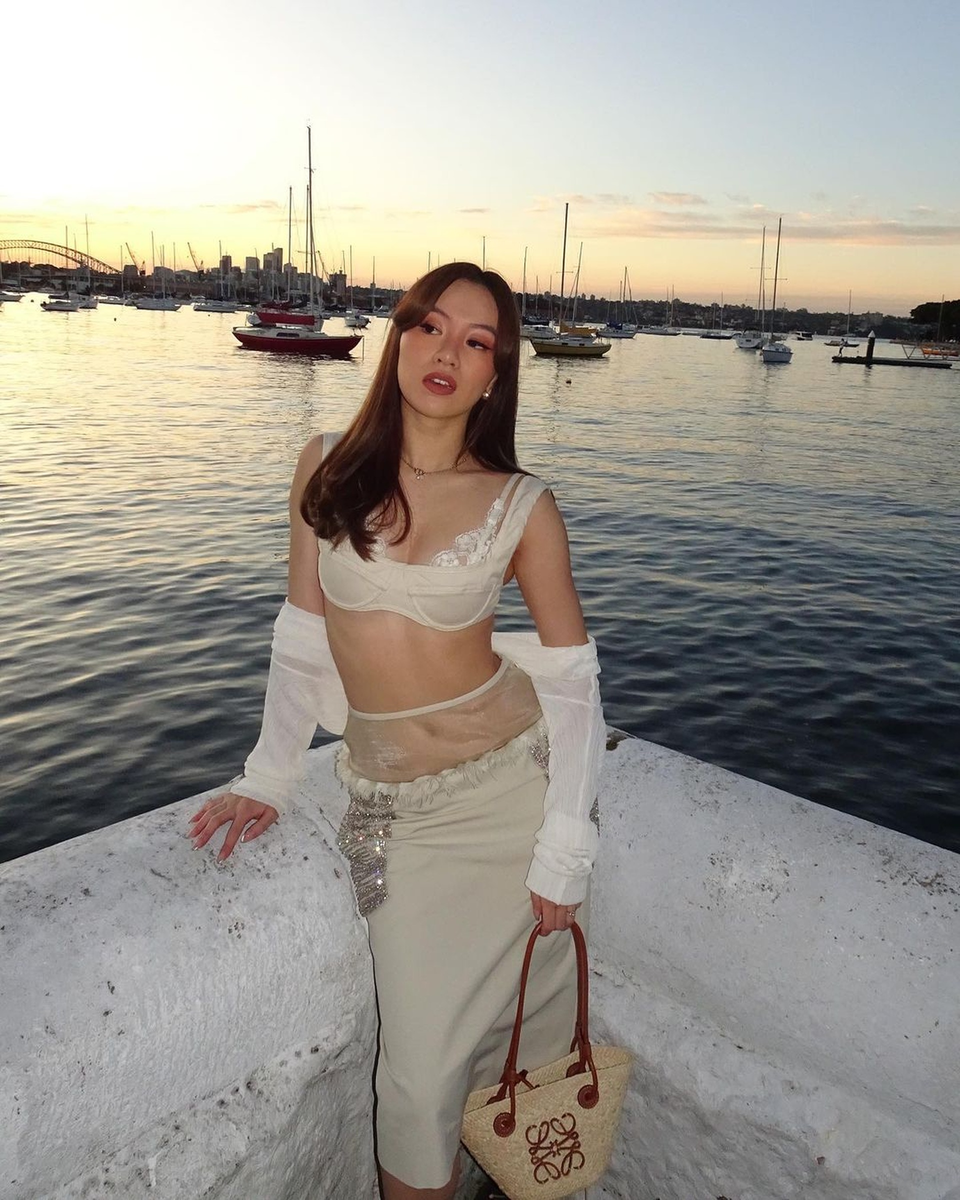 3 hot girl Việt ở nước ngoài gây sốt với gu ăn mặc sành điệu - 11 3 hot girl Việt ở nước ngoài gây sốt với gu ăn mặc sành điệu - 11