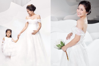 Diễn viên Ngọc Lan bất ngờ vác "bụng bầu" lên sàn catwalk