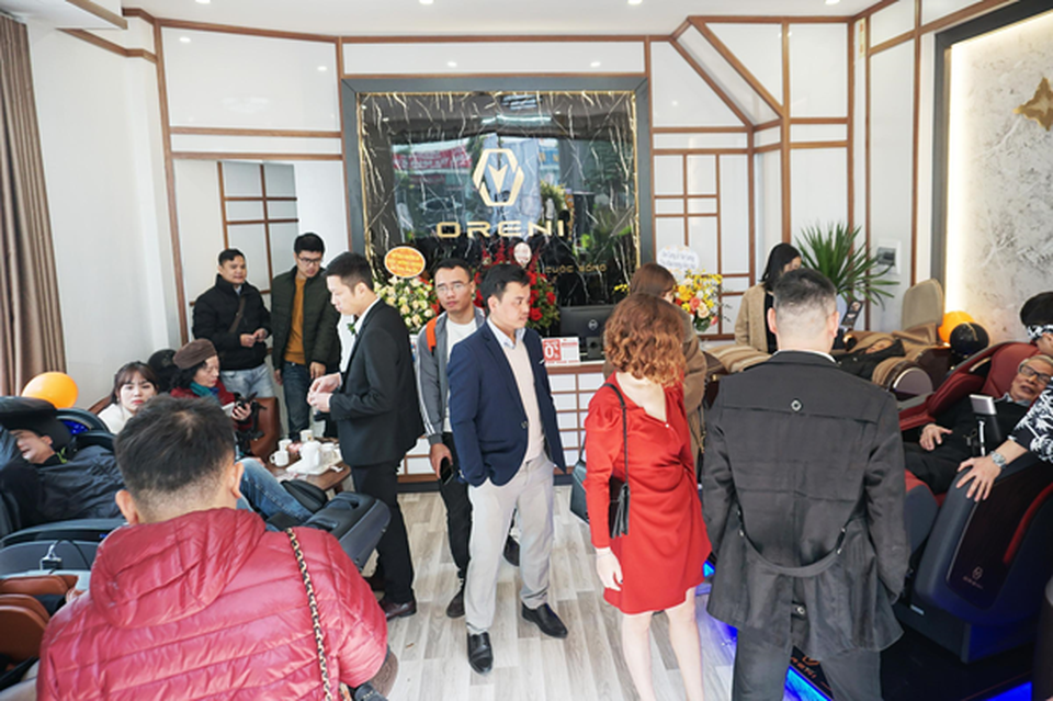 Oreni khai trương showroom mới tại Hà Nội cùng ưu đãi hấp dẫn - 2 Oreni khai trương showroom mới tại Hà Nội cùng ưu đãi hấp dẫn - 2