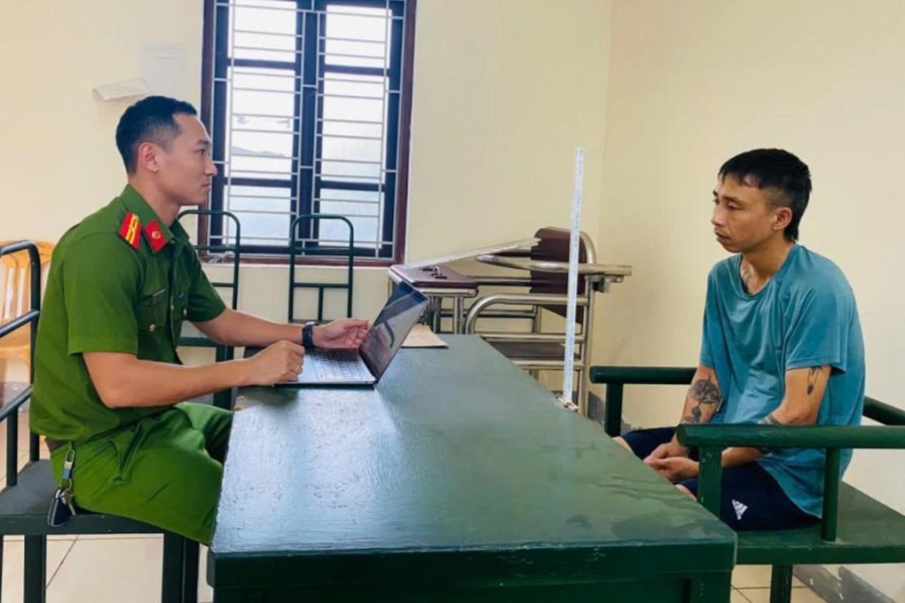 Vụ lật xe khách khiến 10 người tử vong: Khởi tố vụ án, tạm giữ tài xế - 1