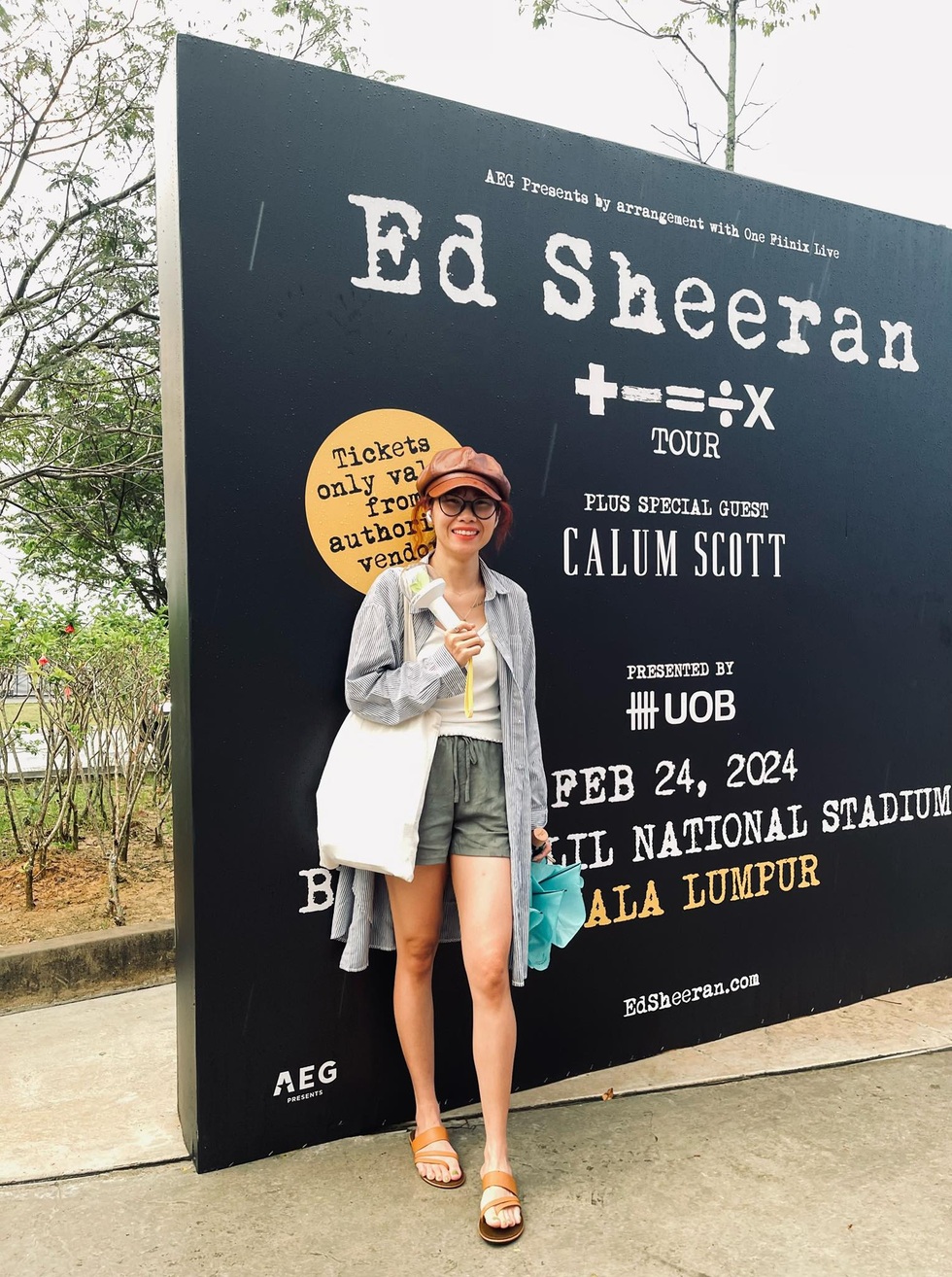 Cô gái Đà Lạt chi trăm triệu đồng sang Mỹ, Singapore xem Taylor Swift - 3 Cô gái Đà Lạt chi trăm triệu đồng sang Mỹ, Singapore xem Taylor Swift - 3