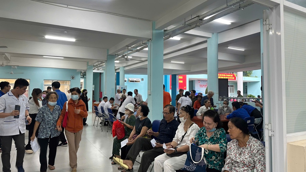 Mắt Sài Gòn Cách Mạng Tháng Tám đồng hành cùng ngày hội “Vì sức khỏe cộng đồng” - 3 Mắt Sài Gòn Cách Mạng Tháng Tám đồng hành cùng ngày hội “Vì sức khỏe cộng đồng” - 3