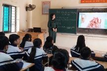 Miễn học phí, phụ huynh giảm áp lực, thầy cô không còn lo "đòi nợ"