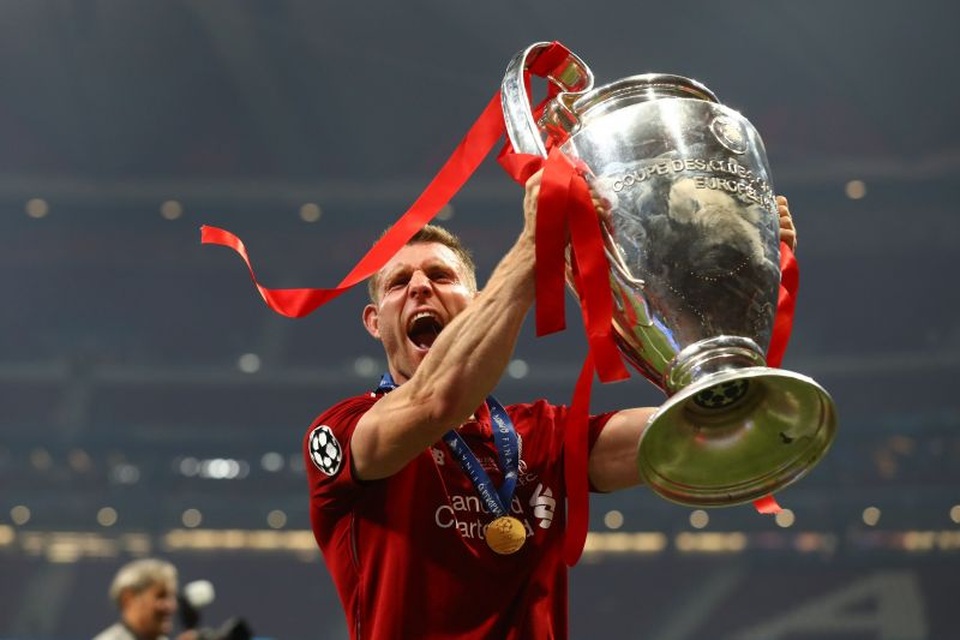 Bất ngờ với Top cầu thủ Liverpool đang có nhiều danh hiệu nhất - 4 Bất ngờ với Top cầu thủ Liverpool đang có nhiều danh hiệu nhất - 4