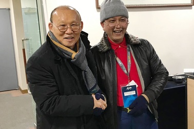 Báo châu Á quan tâm chuyện HLV Park Hang Seo chăm học tiếng Việt