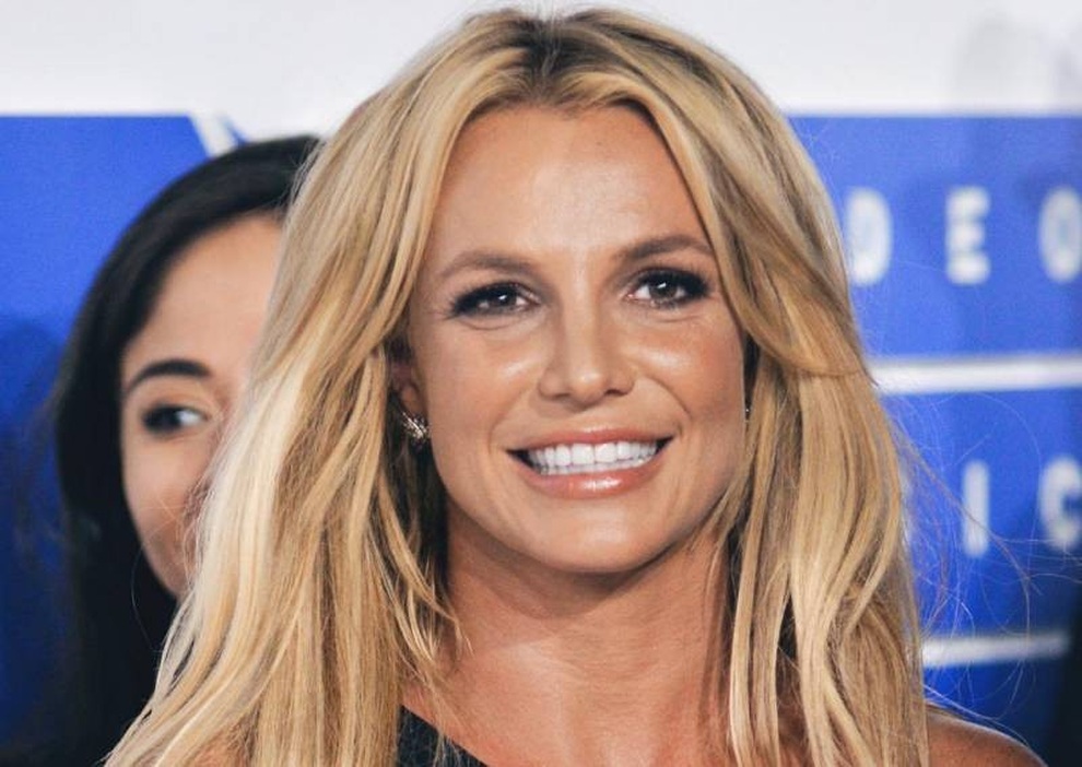 Britney Spears đang tận hưởng từng chút tự do mới mẻ vừa có được - 2 Britney Spears đang tận hưởng từng chút tự do mới mẻ vừa có được - 2