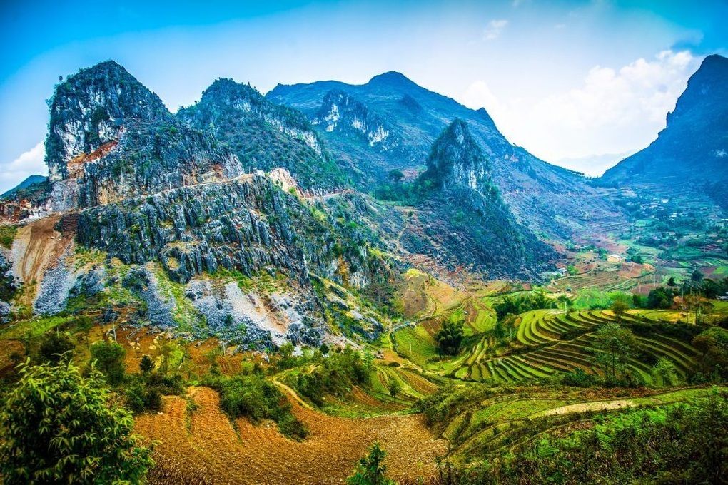 Hà Giang phê duyệt đề án thu phí vào Cao nguyên đá Đồng Văn - 2 Hà Giang phê duyệt đề án thu phí vào Cao nguyên đá Đồng Văn - 2