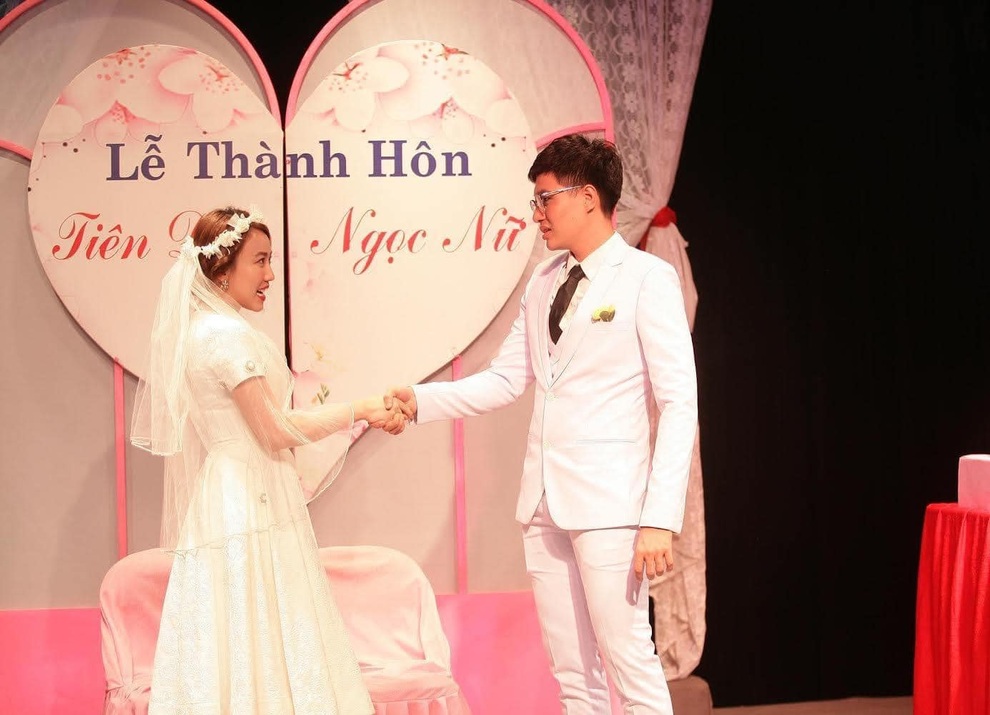 Người mẫu, diễn viên Phạm Đức Long qua đời ở tuổi 34 vì bệnh phổi - 5 Người mẫu, diễn viên Phạm Đức Long qua đời ở tuổi 34 vì bệnh phổi - 5