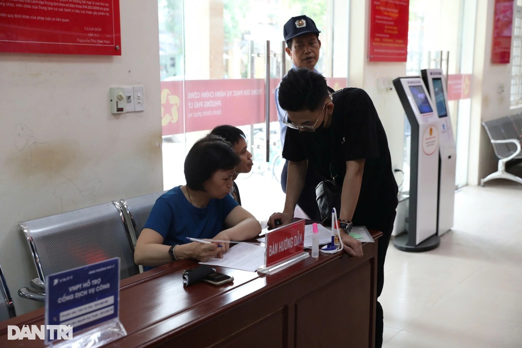 Phường mới vào guồng sau 10 ngày thực hiện chính quyền 2 cấp