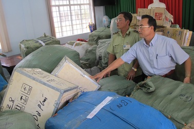 Bắt giữ lô hàng nhập lậu trị giá 12 tỷ đồng nghi xuất xứ Trung Quốc