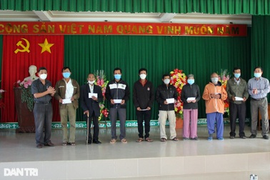 Bạn đọc tiếp tục hỗ trợ hơn 100 triệu đồng đến người dân vùng lũ Phú Yên