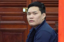 Sang Việt Nam du lịch, người đàn ông Canada 2 lần cướp tài sản