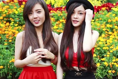 Đón Xuân vui nhộn cùng nhóm làm phim "đẹp trai xinh gái"