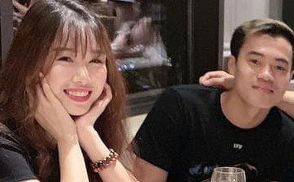 Yêu xa nhưng Đức Chinh, Văn Hậu khiến fan trầm trồ vì độ chiều bạn gái - 7 Yêu xa nhưng Đức Chinh, Văn Hậu khiến fan trầm trồ vì độ chiều bạn gái - 7