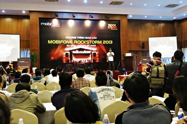 Bức Tường, Microwave…cùng RockStorm đổ bộ điểm Đà Nẵng