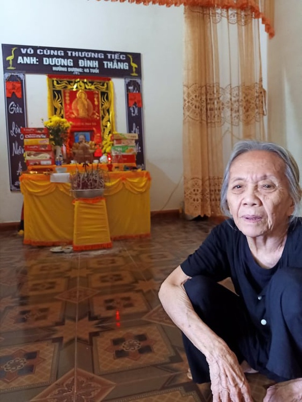 Cám cảnh thầy giáo yêu nghề qua đời để lại gia đình vô cùng khốn khó - 2 Cám cảnh thầy giáo yêu nghề qua đời để lại gia đình vô cùng khốn khó - 2
