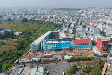 Từ nghĩa trang lớn nhất TPHCM đến ngôi trường mới