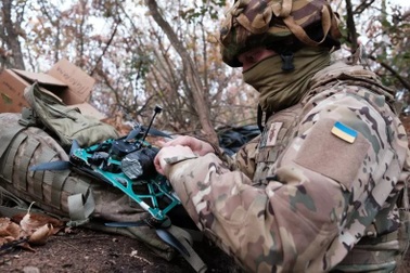 Đội quân "vũ khí tử thần" Ukraine thách thức hỏa lực Nga trên chiến trường