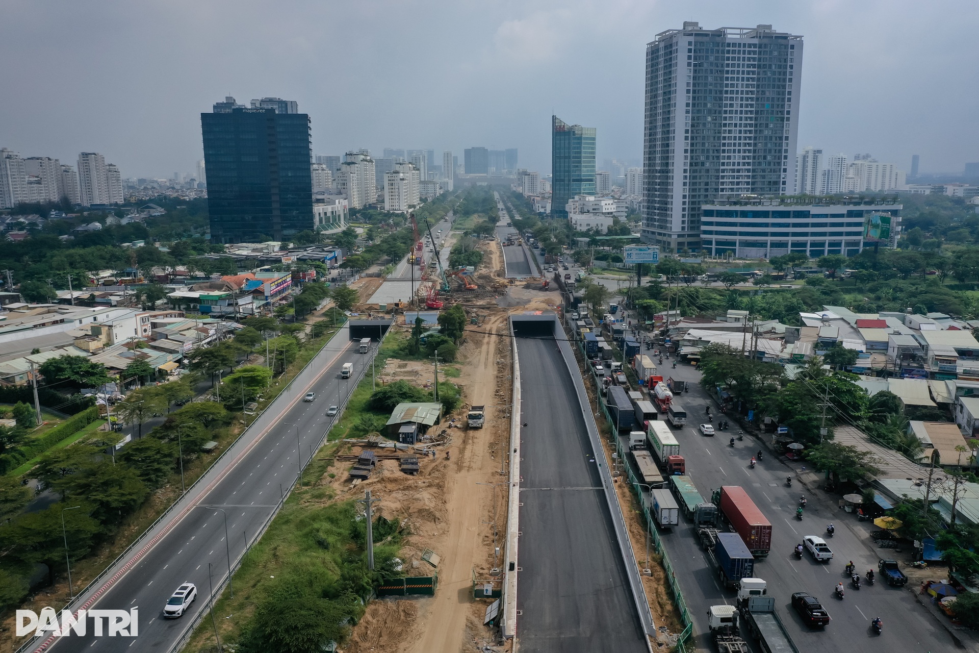 Nhánh hầm chui cuối cùng của nút giao 830 tỷ đồng trước ngày thông xe - 1 Nhánh hầm chui cuối cùng của nút giao 830 tỷ đồng trước ngày thông xe - 1