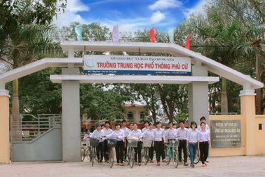 Trường THPT Phù Cừ  kỷ niệm 50 năm thành lập trường 