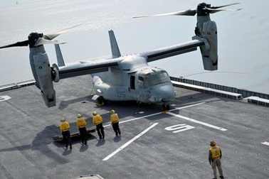 “Quái vật” Osprey của Mỹ lần đầu hạ cánh trên chiến hạm Hàn Quốc