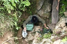 Phu vàng kể về hang khai thác đã tồn tại 20 năm nay