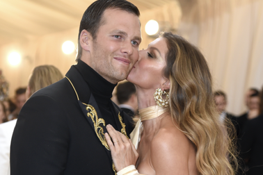 “Sao” khéo thu xếp gia đình và sự nghiệp