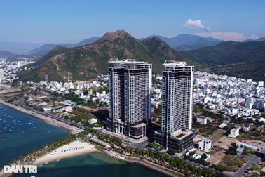 Ngân hàng rao bán siêu cao ốc ở Nha Trang lần thứ 14