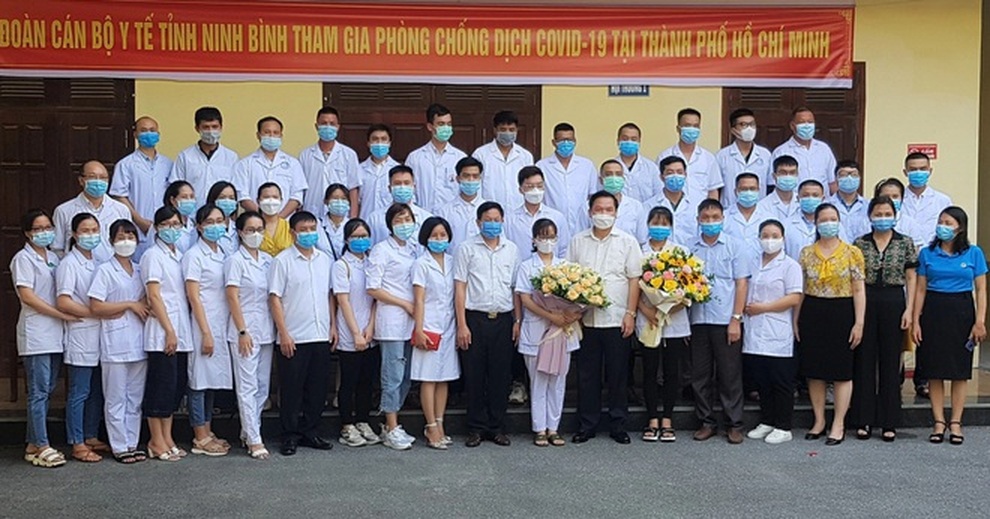 Tuần qua: F0 tại TPHCM tăng vọt, dịch bủa vây nhiều tỉnh phía Nam - 5 Tuần qua: F0 tại TPHCM tăng vọt, dịch bủa vây nhiều tỉnh phía Nam - 5
