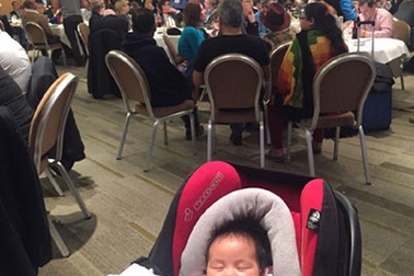 Nhân chứng người Việt tại Bỉ: Mọi người bình tĩnh và yêu thương nhau