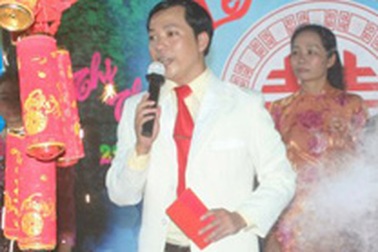 MC đám cưới - nghề tay trái hái ra tiền cực “hot“