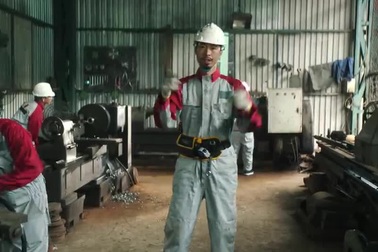 Đen Vâu - Mang tiền về cho mẹ