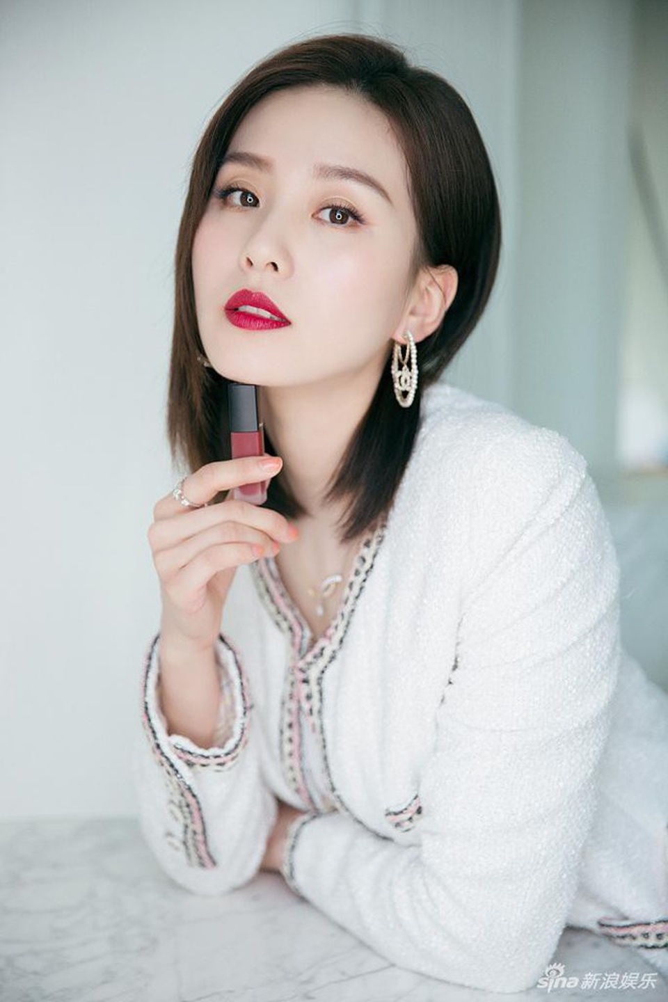 Vợ chồng Lưu Thi Thi - Ngô Kỳ Long trở thành tỷ phú - 2 Vợ chồng Lưu Thi Thi - Ngô Kỳ Long trở thành tỷ phú - 2