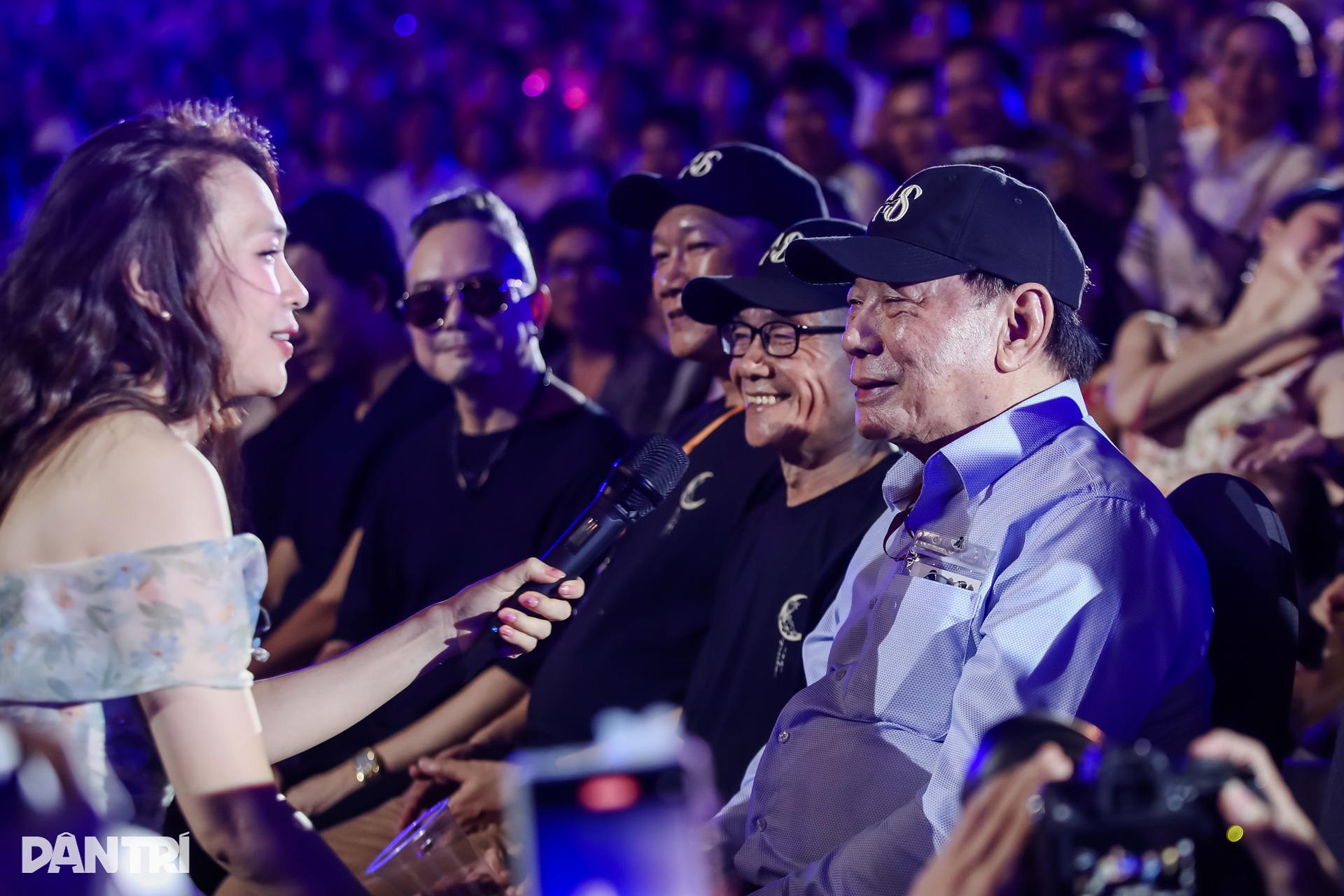 Mỹ Tâm: Thời mới đi hát tôi chỉ có 1 fan, giờ là hàng chục ngàn người - 11 Mỹ Tâm: Thời mới đi hát tôi chỉ có 1 fan, giờ là hàng chục ngàn người - 11