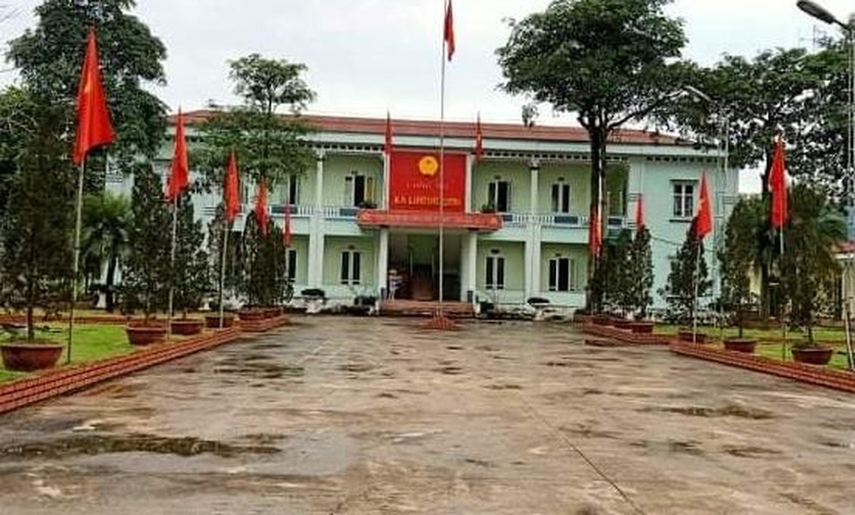 Ai “xà xẻo” tiền bảo vệ rừng của dân? - 3 Ai “xà xẻo” tiền bảo vệ rừng của dân? - 3