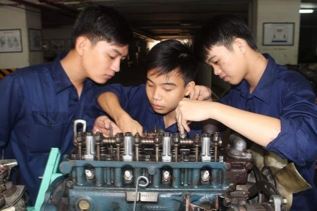 TPHCM: Ít trường nghề được kiểm định chất lượng - 2 TPHCM: Ít trường nghề được kiểm định chất lượng - 2
