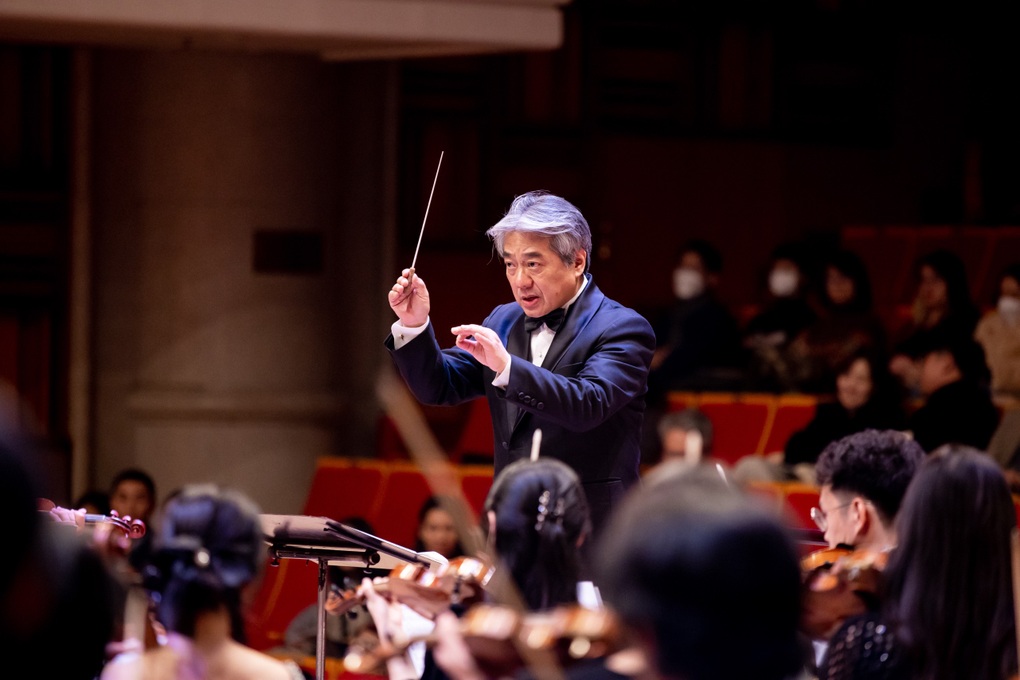 Hòa nhạc Joint Concert gây choáng ngợp với khán giả yêu nhạc cổ điển - 4 Hòa nhạc Joint Concert gây choáng ngợp với khán giả yêu nhạc cổ điển - 4
