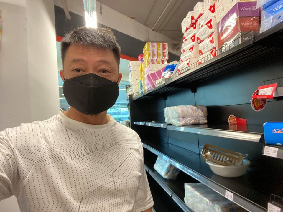 Nhạc sĩ “Ghen Cô Vy” và nhiều sao Việt nhắn nhủ mọi người nên bình tĩnh - 3 Nhạc sĩ “Ghen Cô Vy” và nhiều sao Việt nhắn nhủ mọi người nên bình tĩnh - 3
