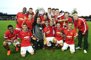 Dàn sao trẻ MU vùi dập “hàng xóm” để giành cúp