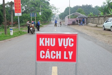 Người dân Hạ Lôi “vững tâm” trước giờ cách ly toàn bộ thôn